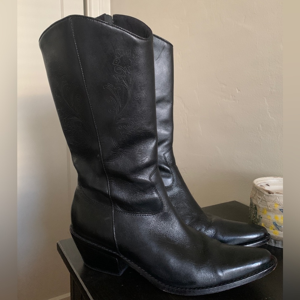 Matisse Black Cowboy Boots Women size 8.5 Used